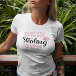 Laden Sie das Bild in den Galerie-Viewer, Stealing Hearts | Unisex | T-Shirt - MegaCat
